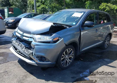 2016 Mitsubishi Outlander Es z USA, uszkodzony, nr VIN JA4AZ3A32GZ041184